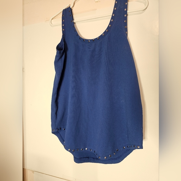 Dynamic shirt - Picture 2 of 3